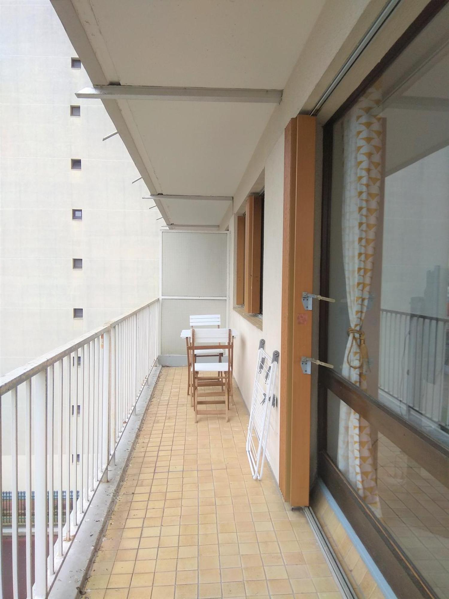 Budget Apart With Balcony And Great View Saint-Denis  Buitenkant foto